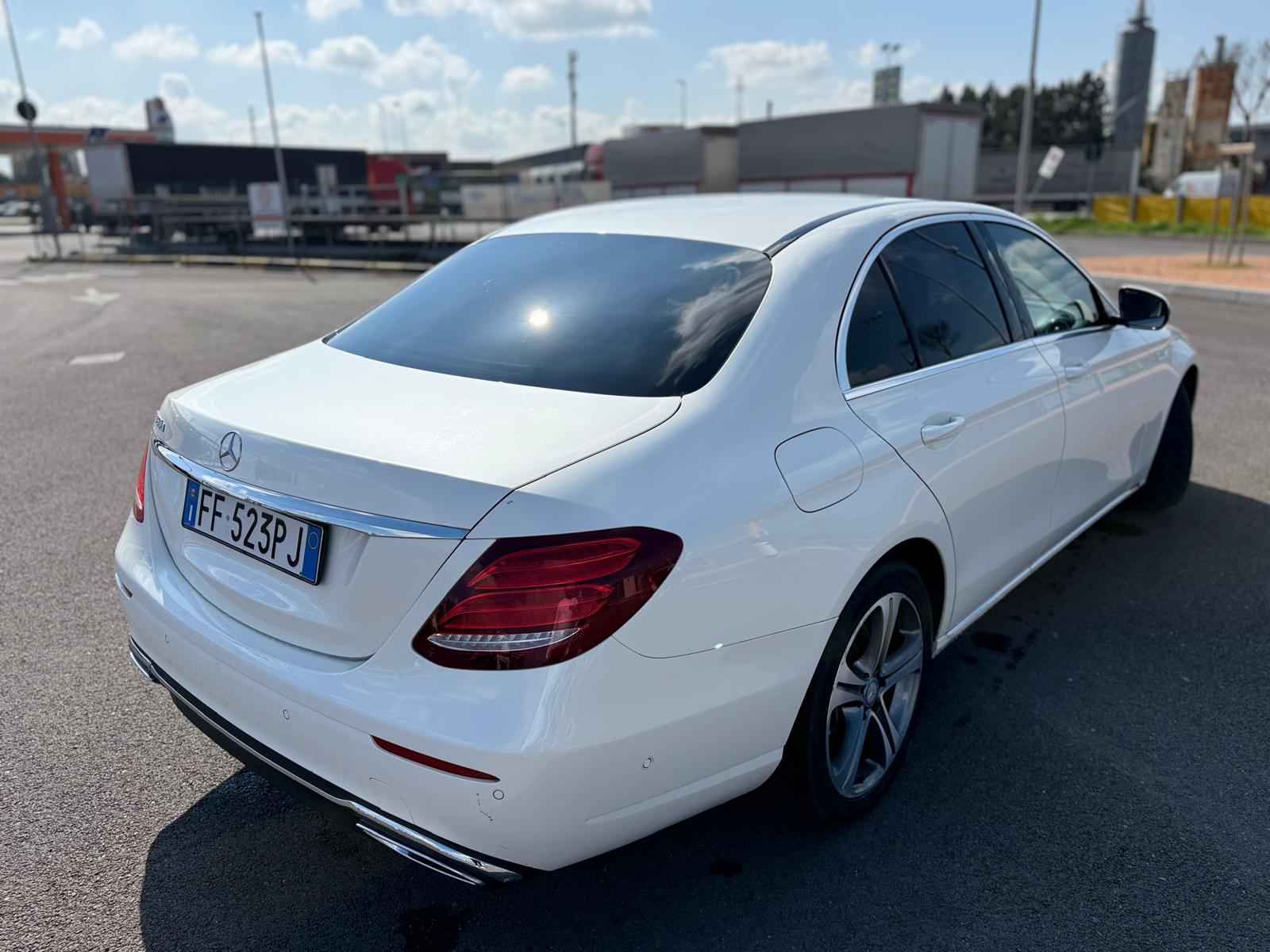Mercedes E 350d - Image 6
