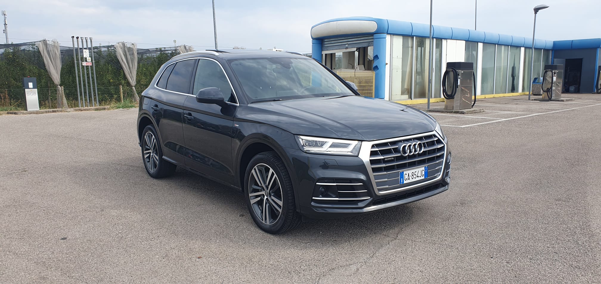Audi Q5 - Image 2