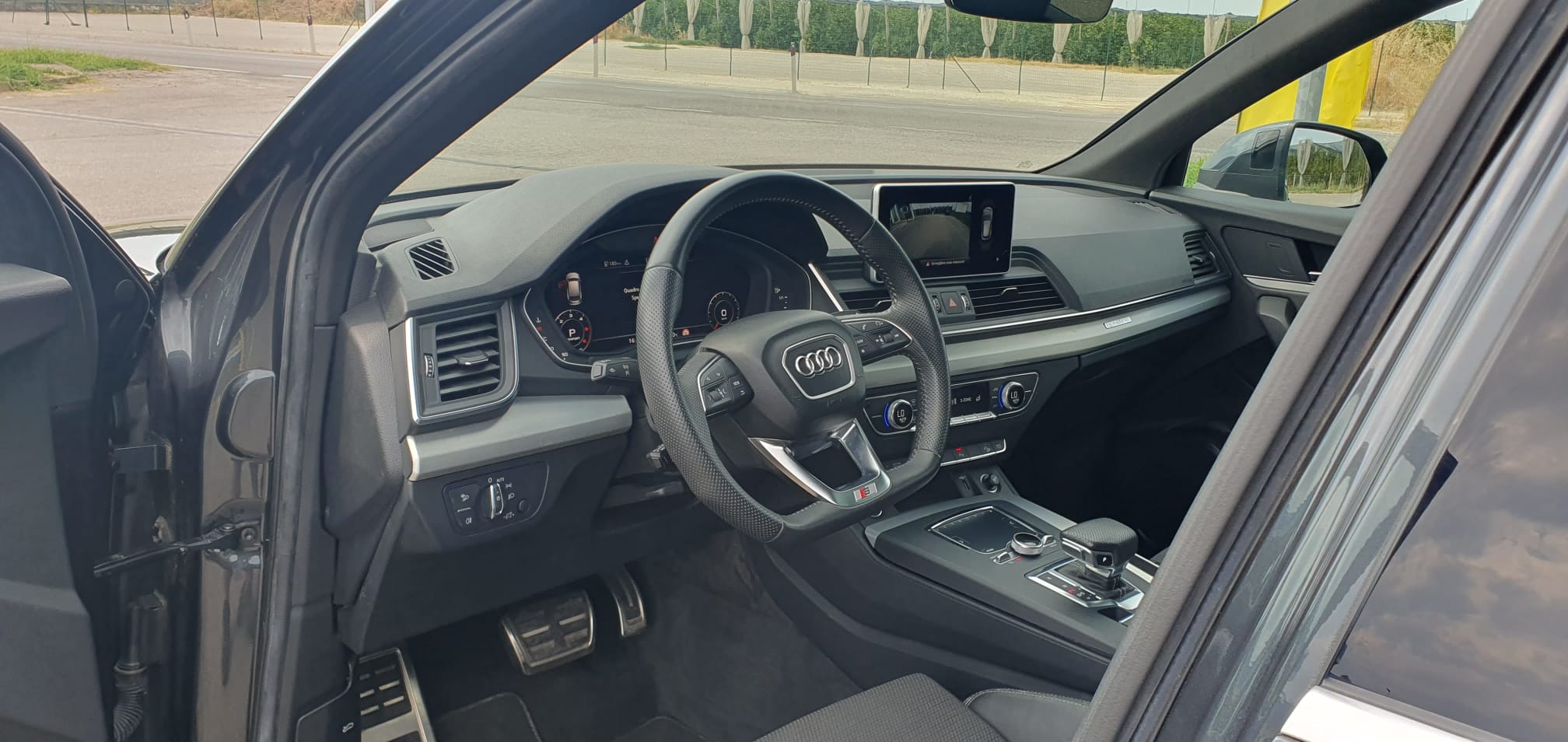 Audi Q5 - Image 8