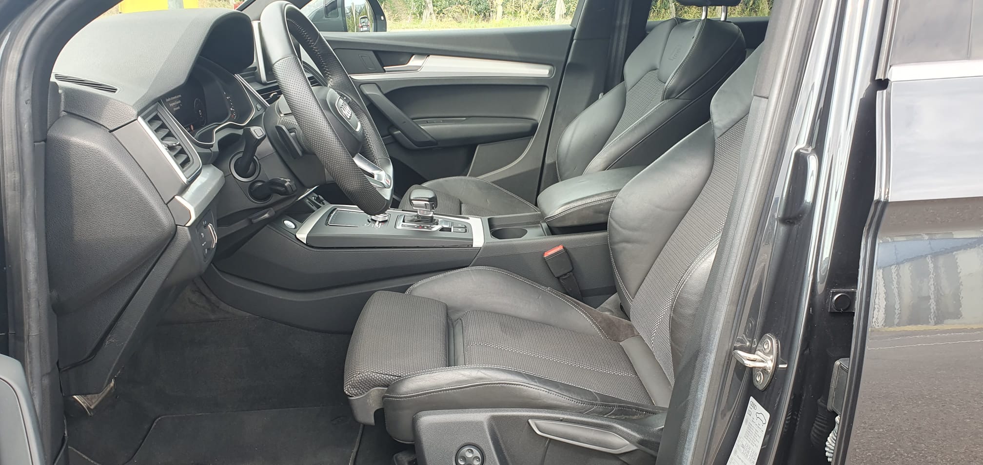 Audi Q5 - Image 9