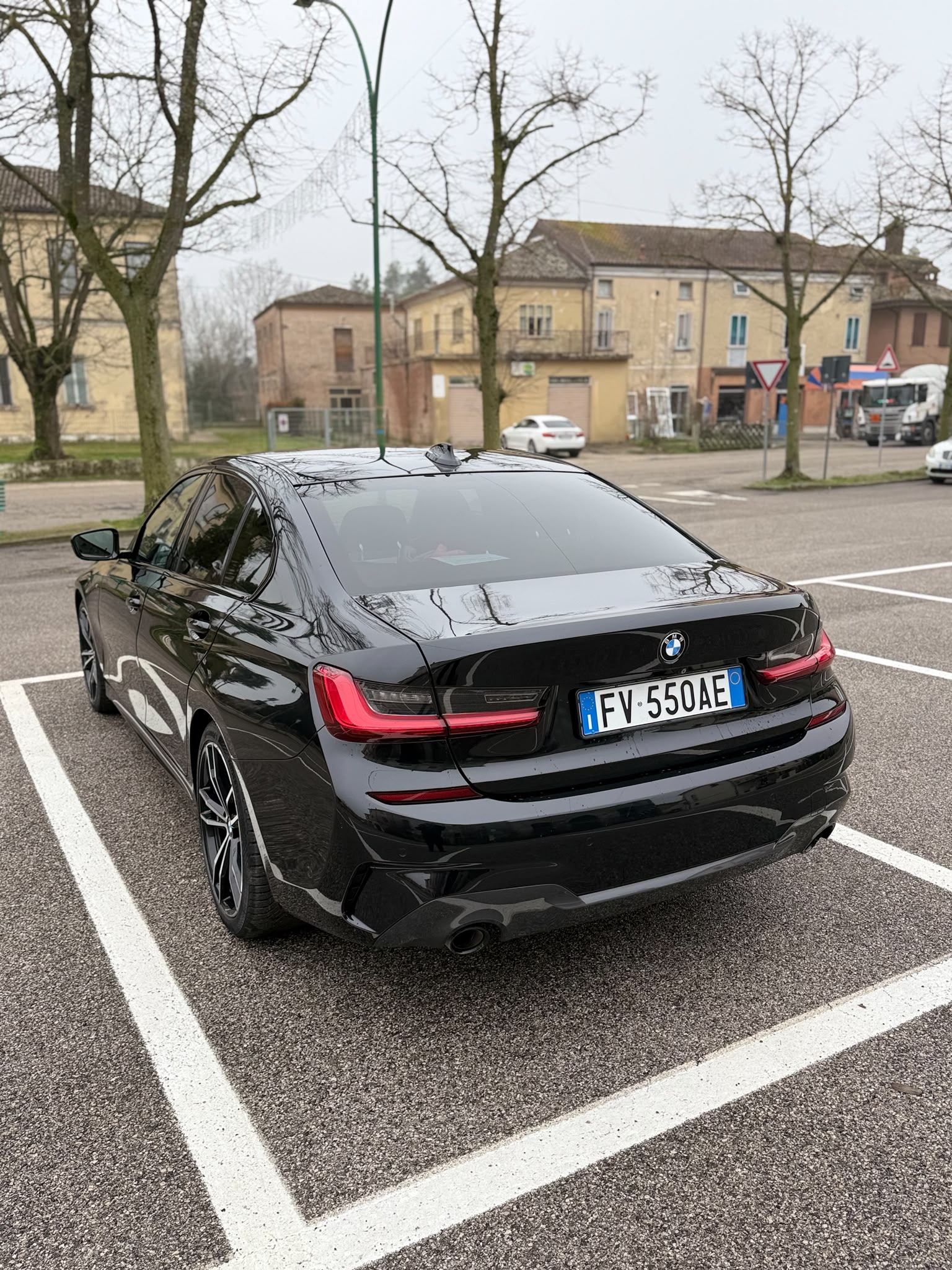 Bmw 320m sport - Image 5
