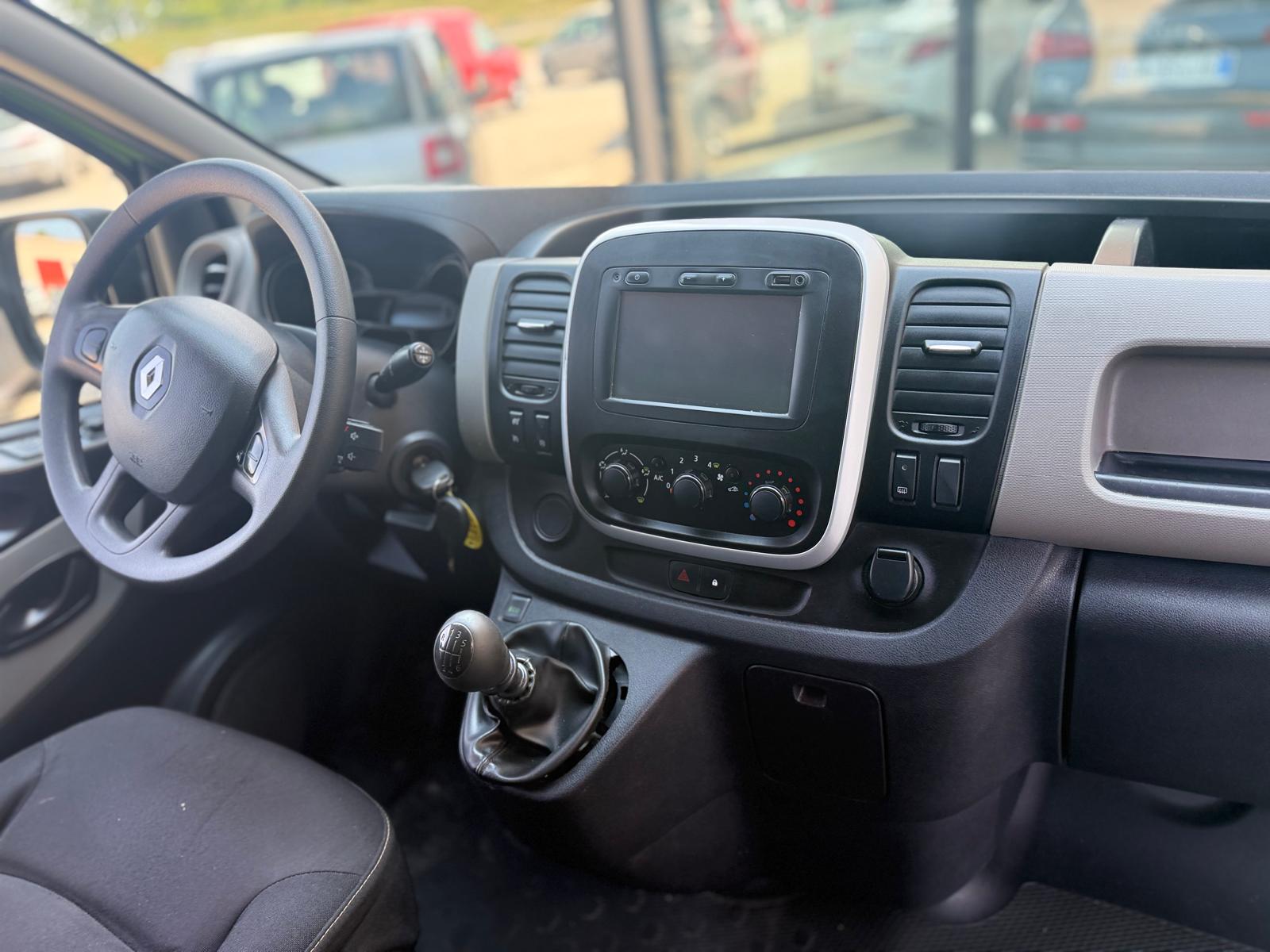 Renault Tech - Image 11