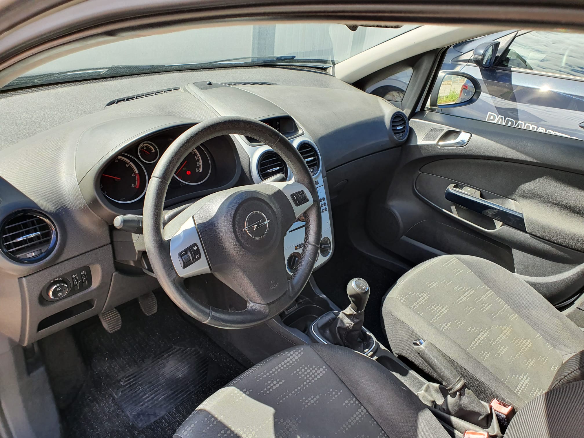Opel Corsa - Image 7