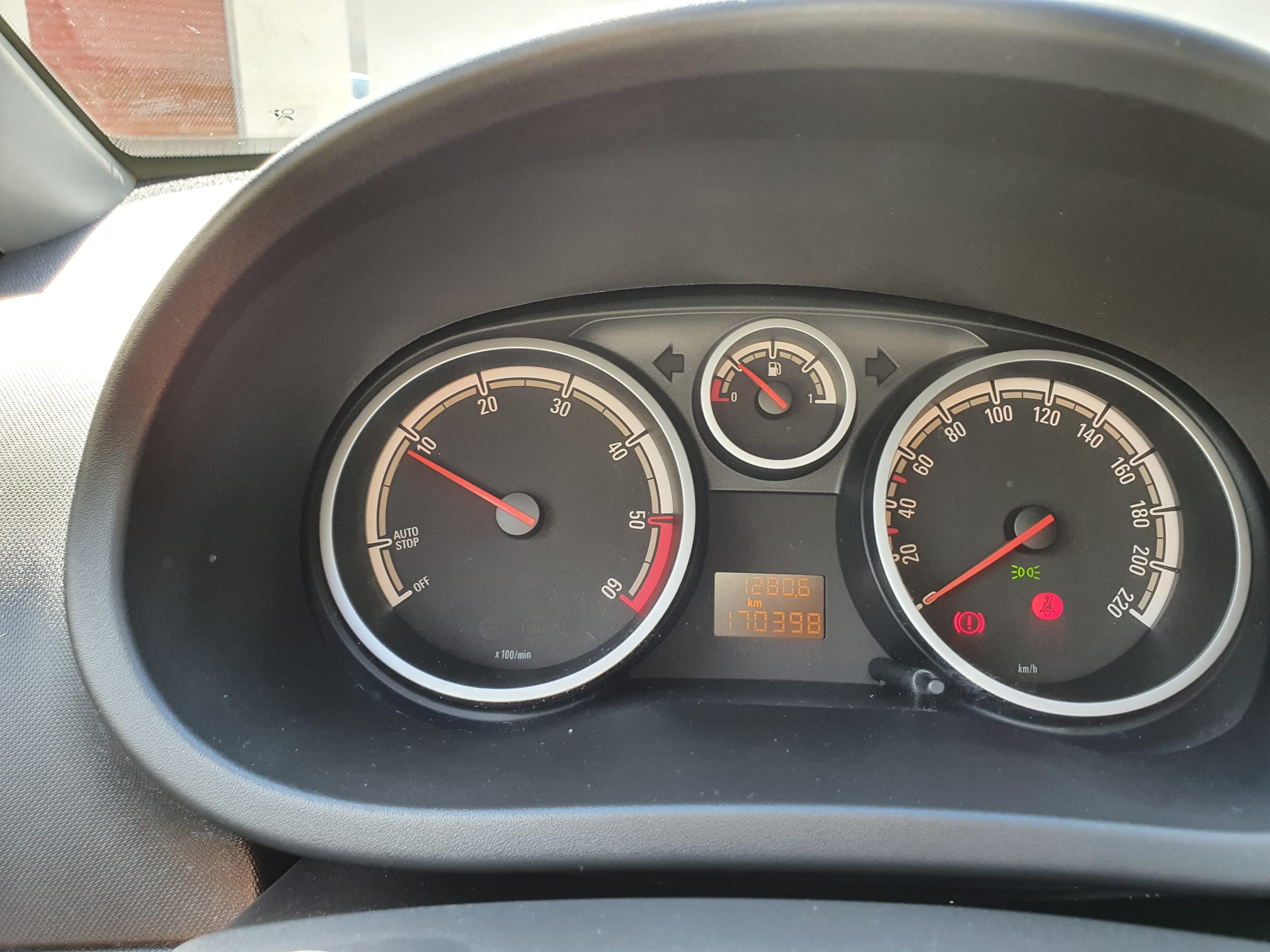 Opel Corsa - Image 9