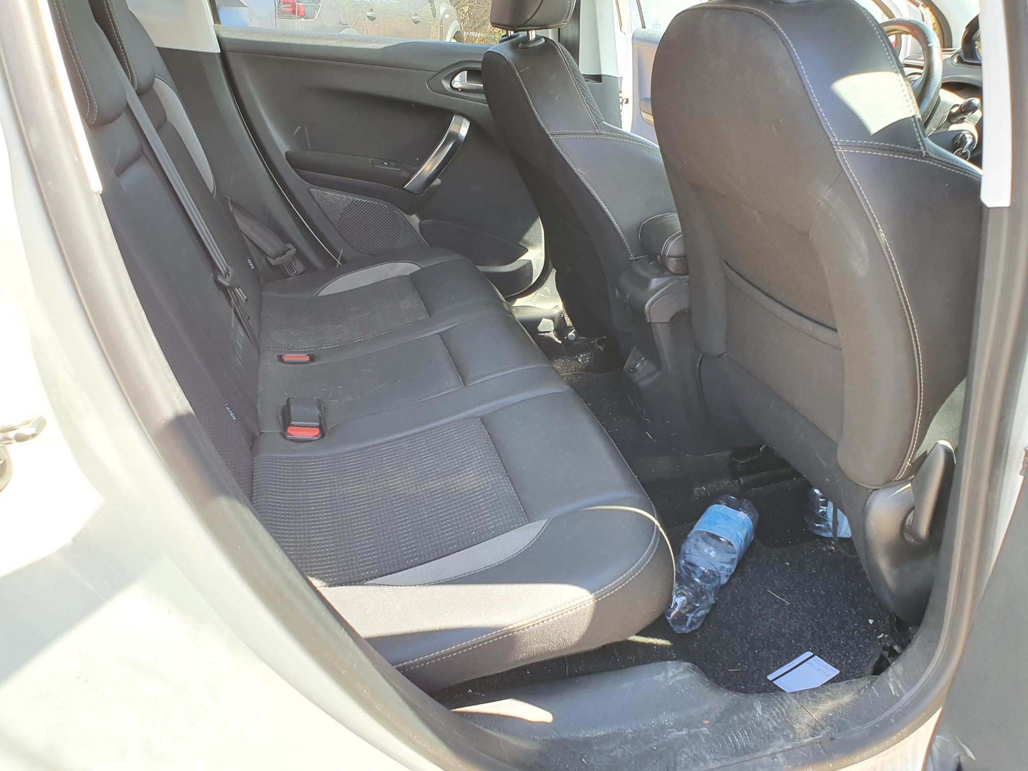 Opel Corsa - Image 11