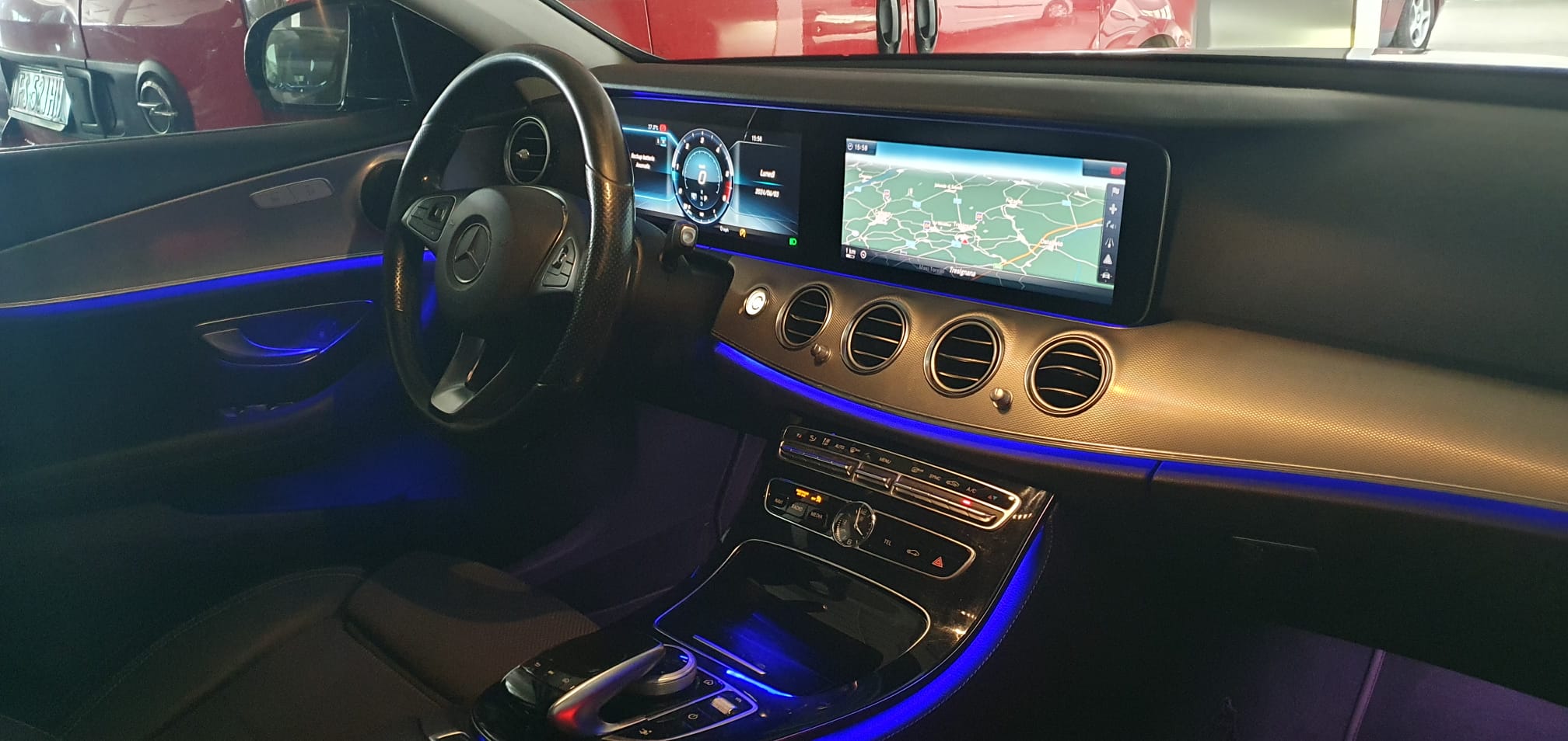 Mercedes E 220d - Image 10